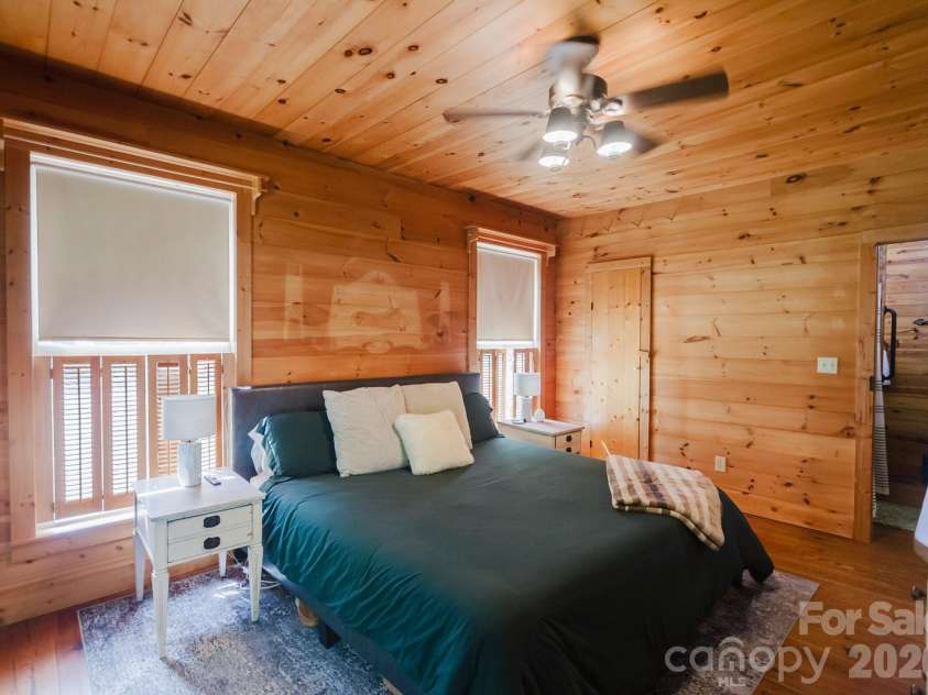 490 Bringle Ferry Road, Denton, NC 27239.  MLS# CAR4427054, YatesRealty ID 52272. 