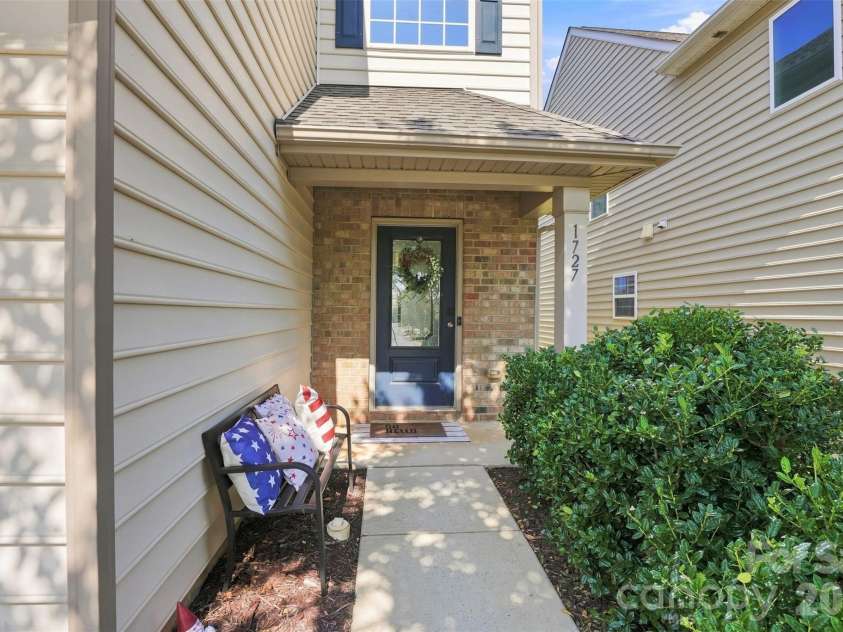 1727 Trentwood Drive, Fort Mill, SC 29715.  MLS# CAR4420632, YatesRealty ID 52273. 