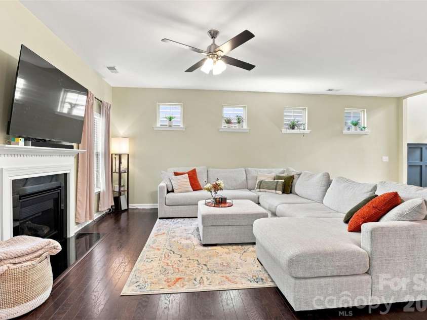 1727 Trentwood Drive, Fort Mill, SC 29715.  MLS# CAR4420632, YatesRealty ID 52273. 