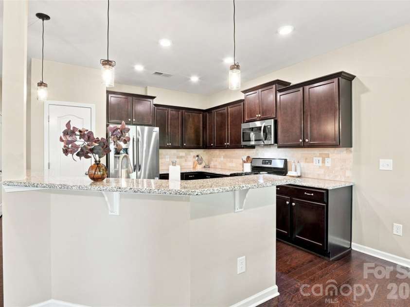 1727 Trentwood Drive, Fort Mill, SC 29715.  MLS# CAR4420632, YatesRealty ID 52273. 