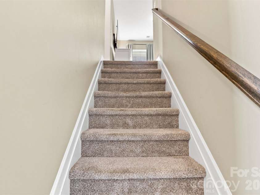1727 Trentwood Drive, Fort Mill, SC 29715.  MLS# CAR4420632, YatesRealty ID 52273. 