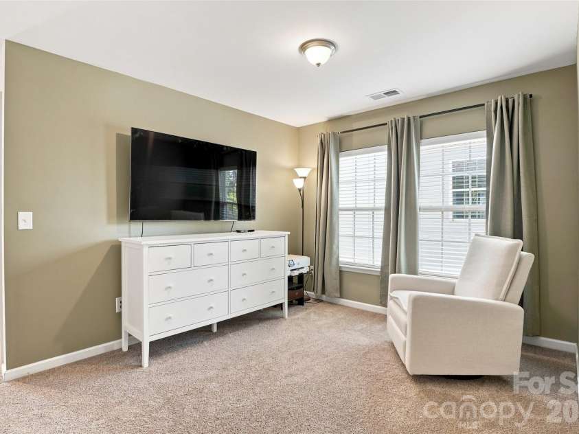 1727 Trentwood Drive, Fort Mill, SC 29715.  MLS# CAR4420632, YatesRealty ID 52273. 