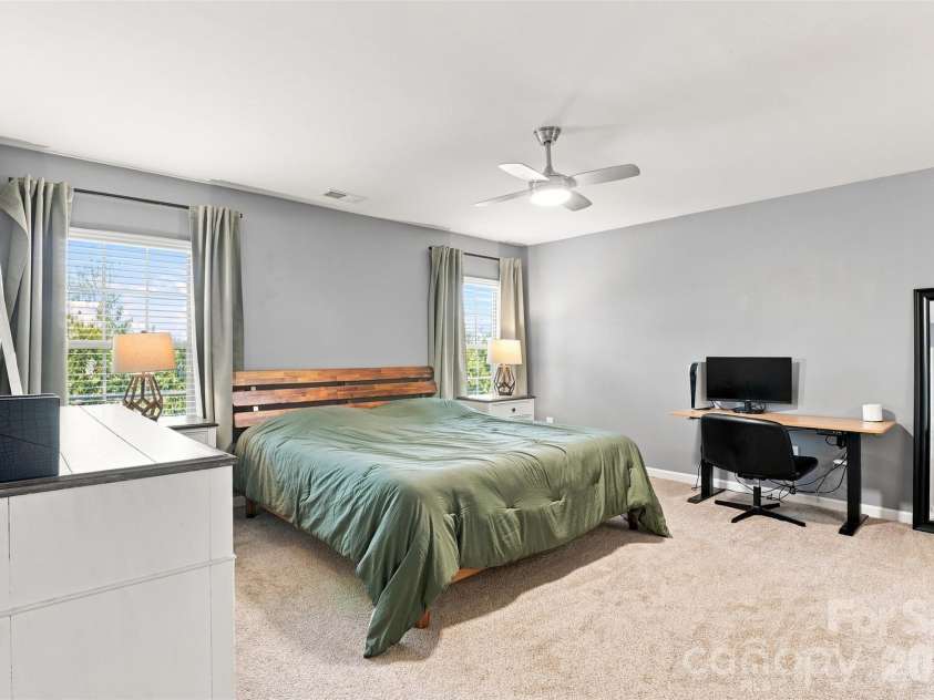 1727 Trentwood Drive, Fort Mill, SC 29715.  MLS# CAR4420632, YatesRealty ID 52273. 