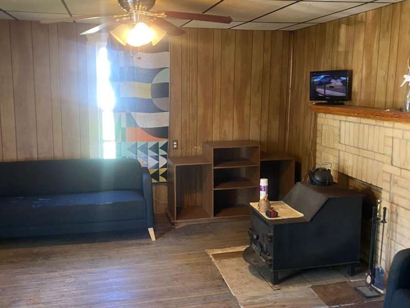 211 Washington Avenue, Bessemer City, NC 28016.  MLS# CAR4424285, YatesRealty ID 52275. 