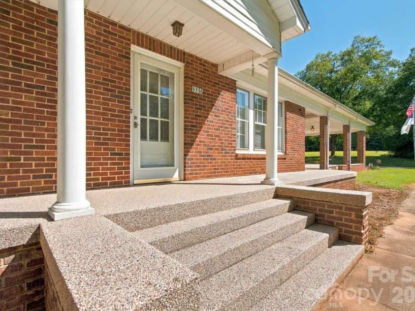 3336 Startown Road, Newton, NC 28658.  MLS# CAR4426940, YatesRealty ID 52276. Focused Front Entry View