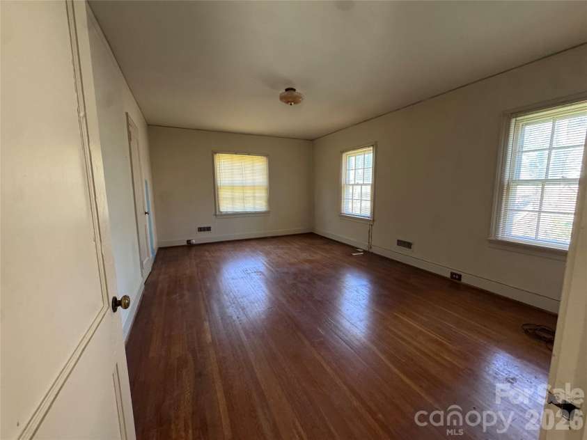 614 Neil Street, Gastonia, NC 28052.  MLS# CAR4424636, YatesRealty ID 52279. LARGE Bedroom 1