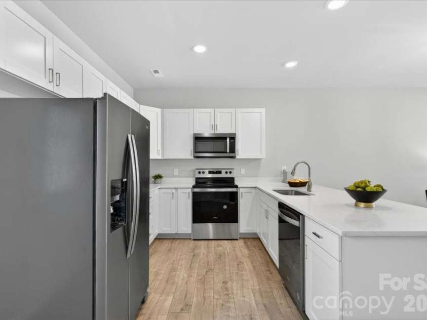 336 Lincoln Street, Concord, NC 28025.  MLS# CAR4237352, YatesRealty ID 5228. Model Unit