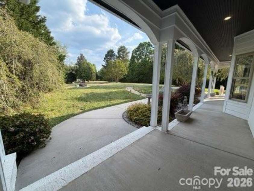 13033 Asbury Chapel Road, Huntersville, NC 28078.  MLS# CAR4426602, YatesRealty ID 52284. 