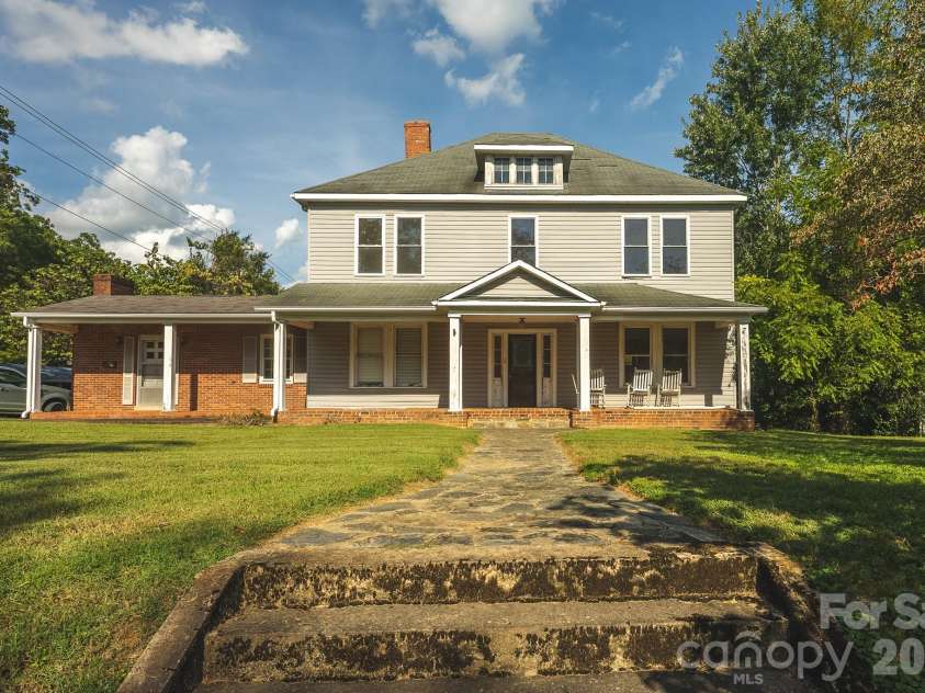 12 1st Avenue Drive, Taylorsville, NC 28681.  MLS# CAR4426348, YatesRealty ID 52286. 