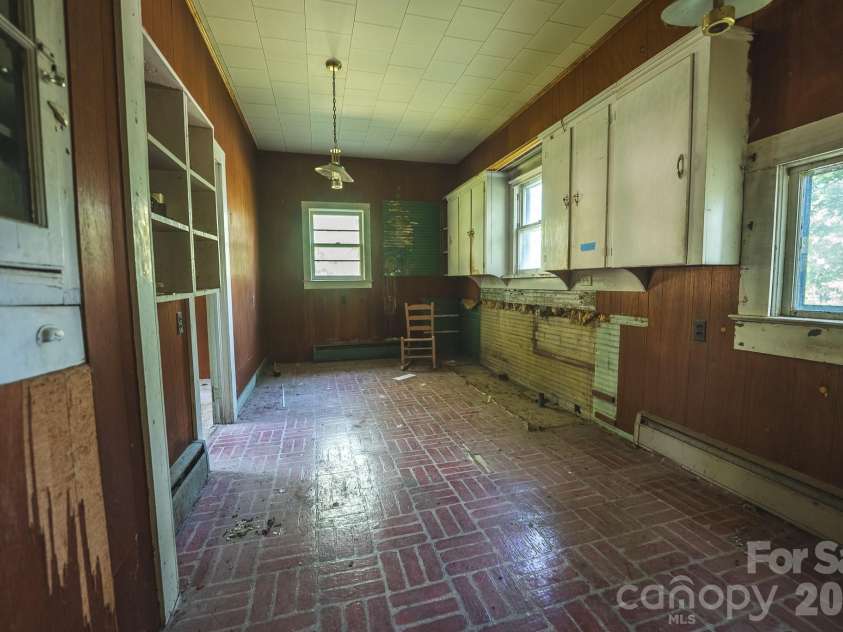12 1st Avenue Drive, Taylorsville, NC 28681.  MLS# CAR4426348, YatesRealty ID 52286. 