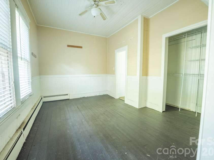 12 1st Avenue Drive, Taylorsville, NC 28681.  MLS# CAR4426348, YatesRealty ID 52286. 