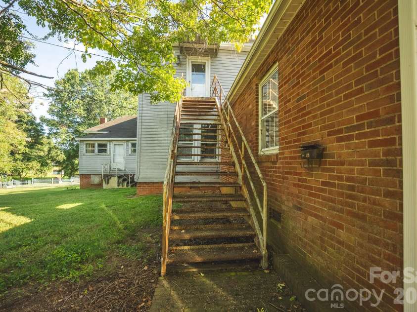 12 1st Avenue Drive, Taylorsville, NC 28681.  MLS# CAR4426348, YatesRealty ID 52286. 