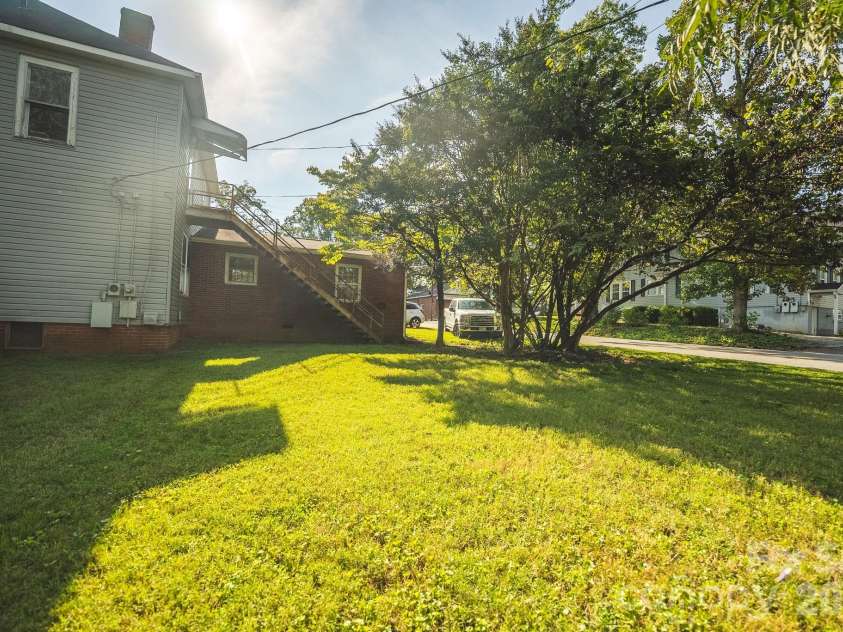 12 1st Avenue Drive, Taylorsville, NC 28681.  MLS# CAR4426348, YatesRealty ID 52286. 