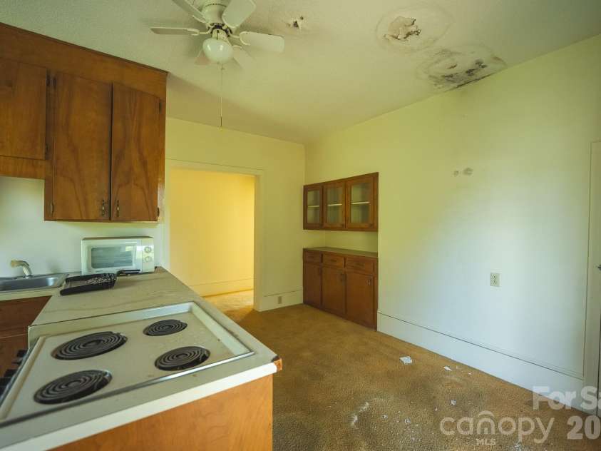 12 1st Avenue Drive, Taylorsville, NC 28681.  MLS# CAR4426348, YatesRealty ID 52286. 