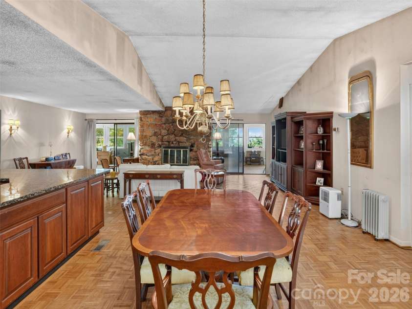 484 Briar Patch Lane, Saluda, NC 28773.  MLS# CAR4426728, YatesRealty ID 52289. 