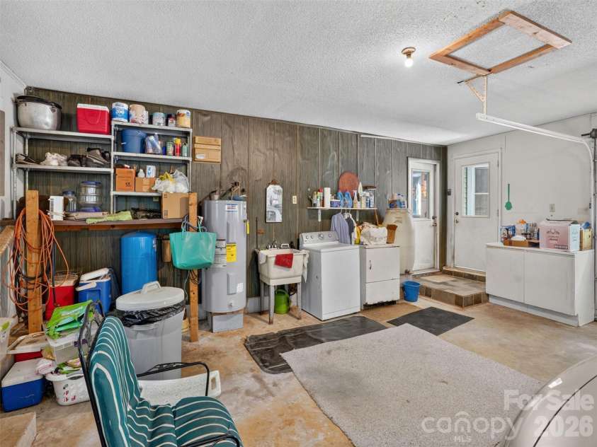 484 Briar Patch Lane, Saluda, NC 28773.  MLS# CAR4426728, YatesRealty ID 52289. 