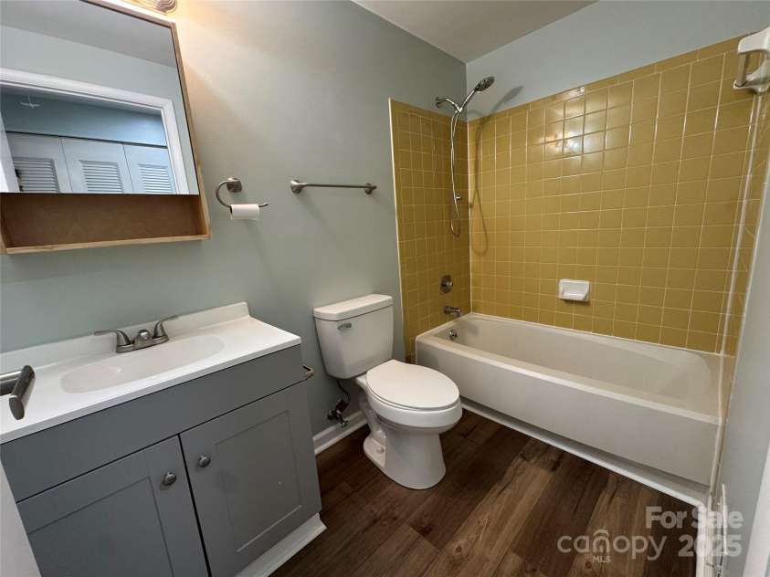 7939 Holly Hill Road, Charlotte, NC 28227.  MLS# CAR4283861, YatesRealty ID 5229. 