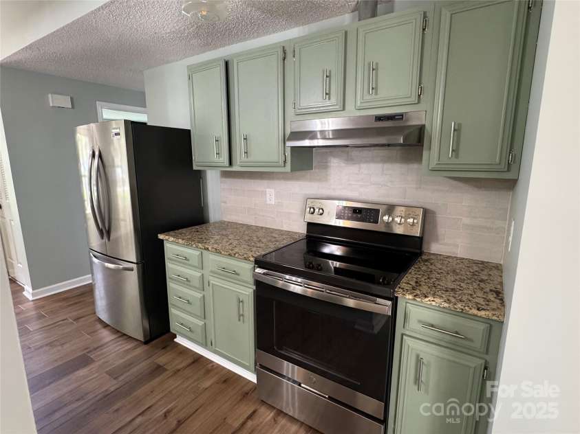 7939 Holly Hill Road, Charlotte, NC 28227.  MLS# CAR4283861, YatesRealty ID 5229. 