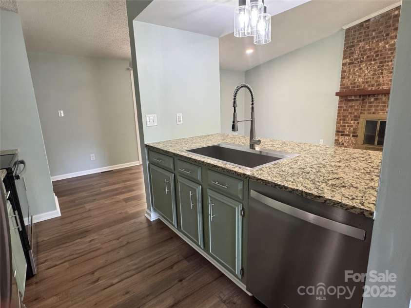 7939 Holly Hill Road, Charlotte, NC 28227.  MLS# CAR4283861, YatesRealty ID 5229. 