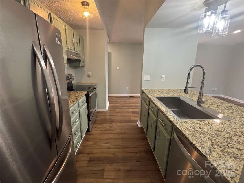 7939 Holly Hill Road, Charlotte, NC 28227.  MLS# CAR4283861, YatesRealty ID 5229. 