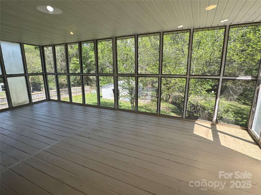 7939 Holly Hill Road, Charlotte, NC 28227.  MLS# CAR4283861, YatesRealty ID 5229. 