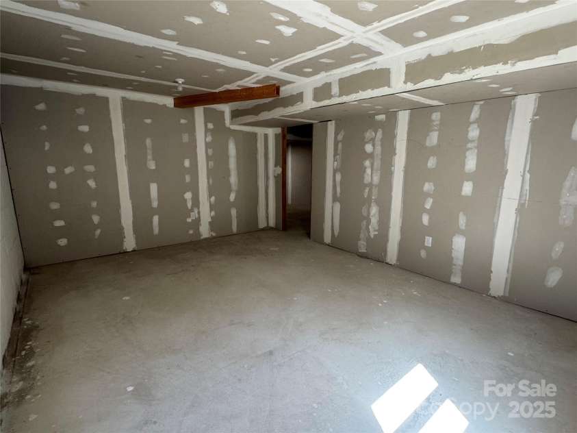 7939 Holly Hill Road, Charlotte, NC 28227.  MLS# CAR4283861, YatesRealty ID 5229. 