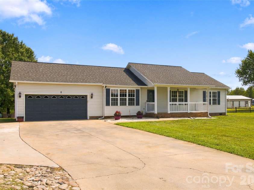 119 Chambwood Lane, Shelby, NC 28152.  MLS# CAR4427158, YatesRealty ID 52290. 
