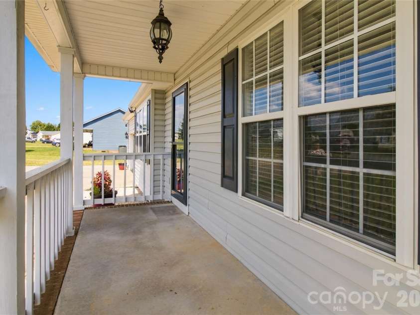 119 Chambwood Lane, Shelby, NC 28152.  MLS# CAR4427158, YatesRealty ID 52290. 
