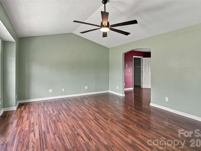 119 Chambwood Lane, Shelby, NC 28152.  MLS# CAR4427158, YatesRealty ID 52290. 