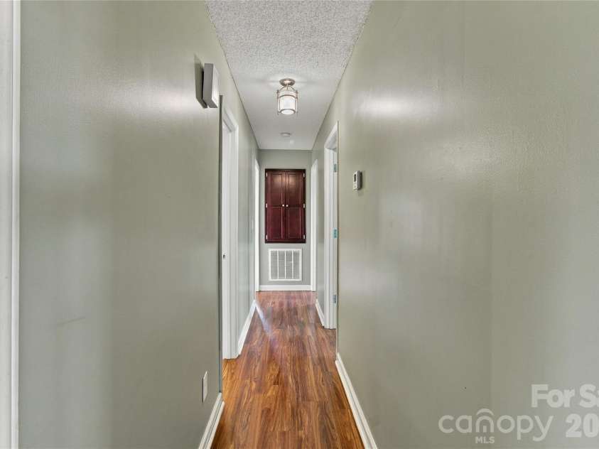119 Chambwood Lane, Shelby, NC 28152.  MLS# CAR4427158, YatesRealty ID 52290. 