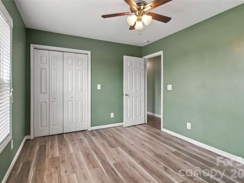 119 Chambwood Lane, Shelby, NC 28152.  MLS# CAR4427158, YatesRealty ID 52290. 