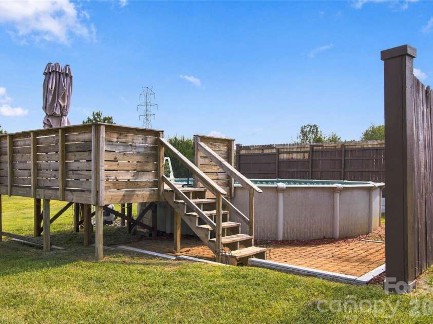 119 Chambwood Lane, Shelby, NC 28152.  MLS# CAR4427158, YatesRealty ID 52290. 