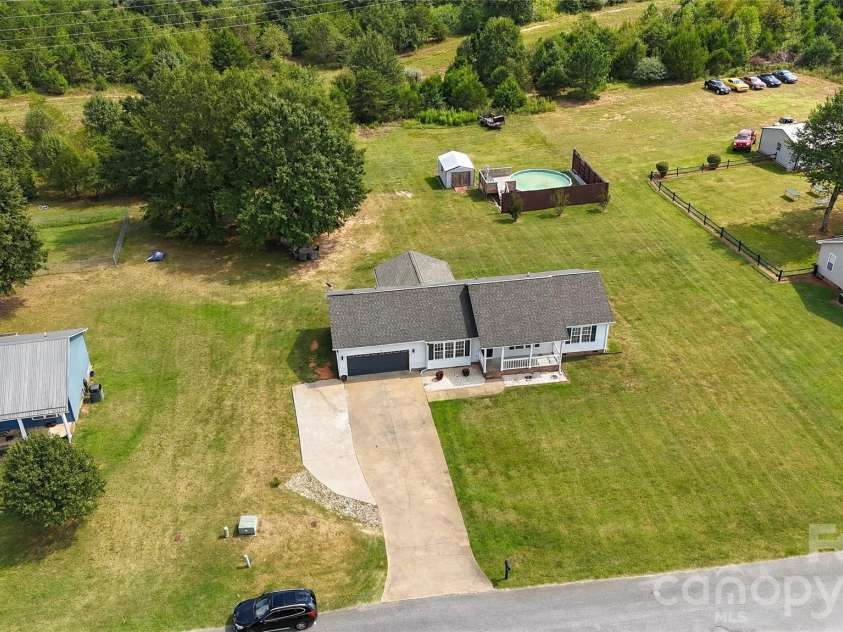 119 Chambwood Lane, Shelby, NC 28152.  MLS# CAR4427158, YatesRealty ID 52290. 