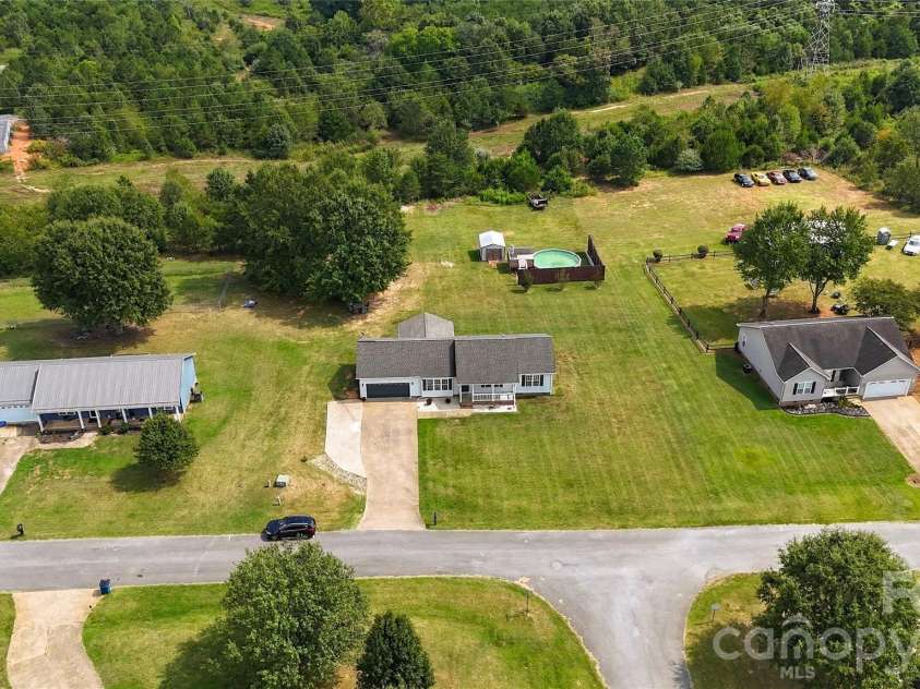 119 Chambwood Lane, Shelby, NC 28152.  MLS# CAR4427158, YatesRealty ID 52290. 