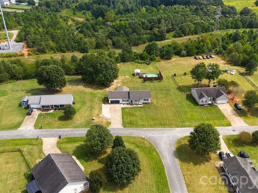 119 Chambwood Lane, Shelby, NC 28152.  MLS# CAR4427158, YatesRealty ID 52290. 