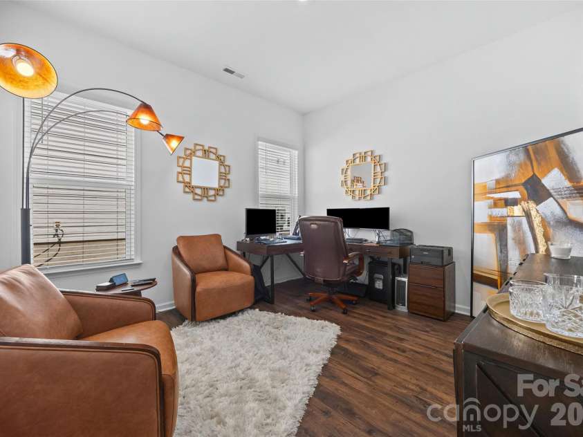 129 Glenn Drive, Mooresville, NC 28115.  MLS# CAR4425120, YatesRealty ID 52293. 