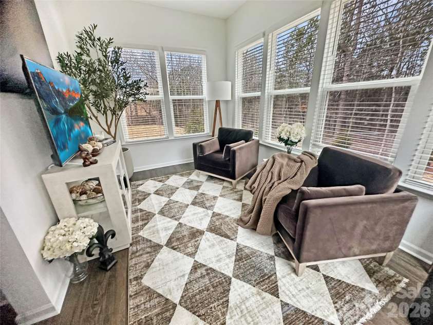 129 Glenn Drive, Mooresville, NC 28115.  MLS# CAR4425120, YatesRealty ID 52293. 