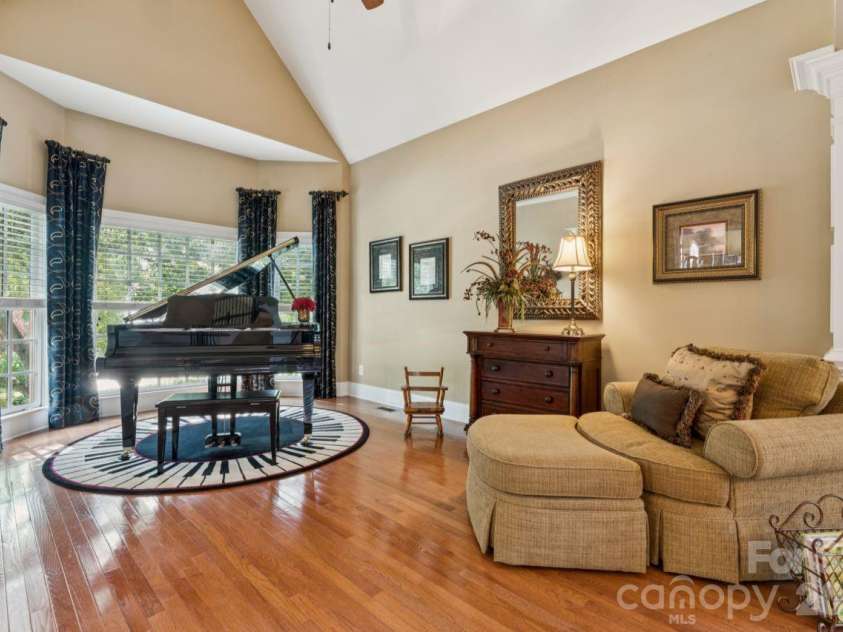 2815 Bevis Lane, Waxhaw, NC 28173.  MLS# CAR4425030, YatesRealty ID 52294. Flex Front Sitting Room / Piano Room