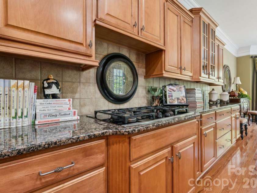 2815 Bevis Lane, Waxhaw, NC 28173.  MLS# CAR4425030, YatesRealty ID 52294. Kitchen