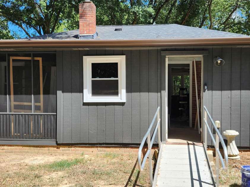 200 Staton Road, Gastonia, NC 28056.  MLS# CAR4423132, YatesRealty ID 52297. 