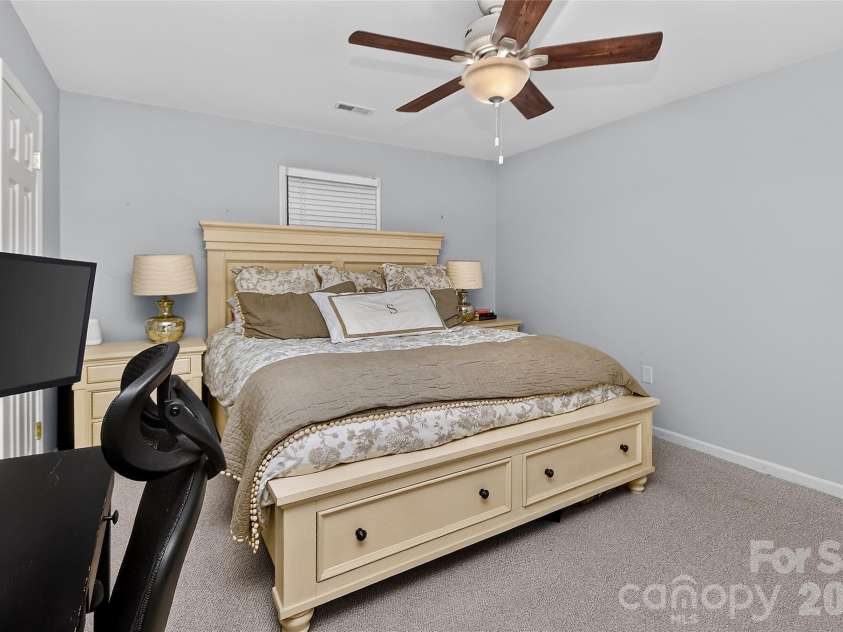 622 Silversmith Lane, Charlotte, NC 28270.  MLS# CAR4422392, YatesRealty ID 52298. 