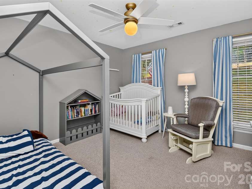 622 Silversmith Lane, Charlotte, NC 28270.  MLS# CAR4422392, YatesRealty ID 52298. 