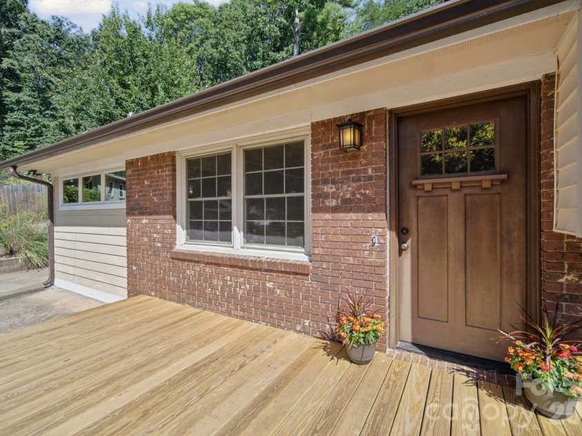35 Clement Drive, Asheville, NC 28805.  MLS# CAR4422265, YatesRealty ID 52299. Craftsman front door