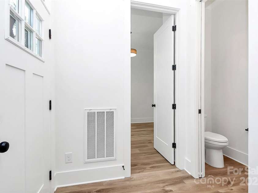 3230 Rogers Street, Charlotte, NC 28208.  MLS# CAR4164998, YatesRealty ID 5230. 