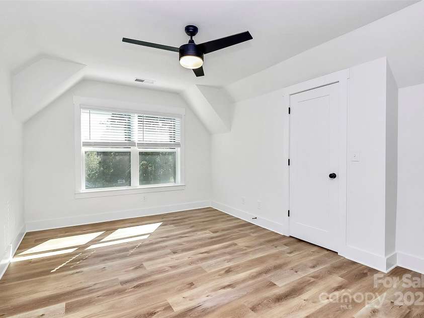 3230 Rogers Street, Charlotte, NC 28208.  MLS# CAR4164998, YatesRealty ID 5230. 