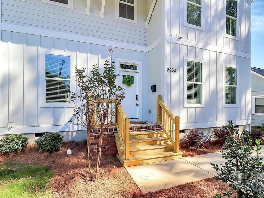 3230 Rogers Street, Charlotte, NC 28208.  MLS# CAR4164998, YatesRealty ID 5230. 