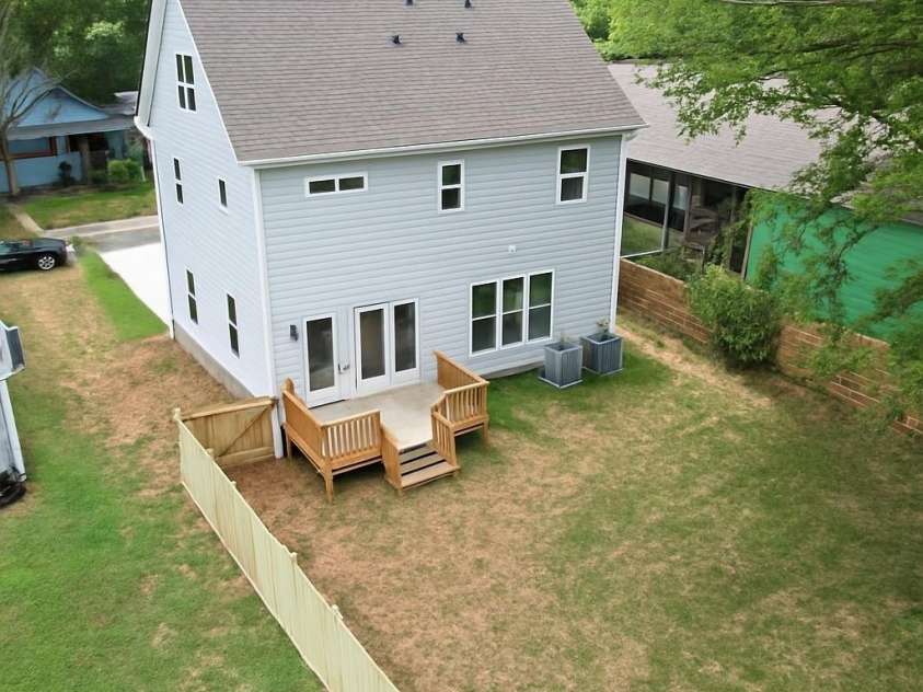 3230 Rogers Street, Charlotte, NC 28208.  MLS# CAR4164998, YatesRealty ID 5230. Newly added privacy fence!