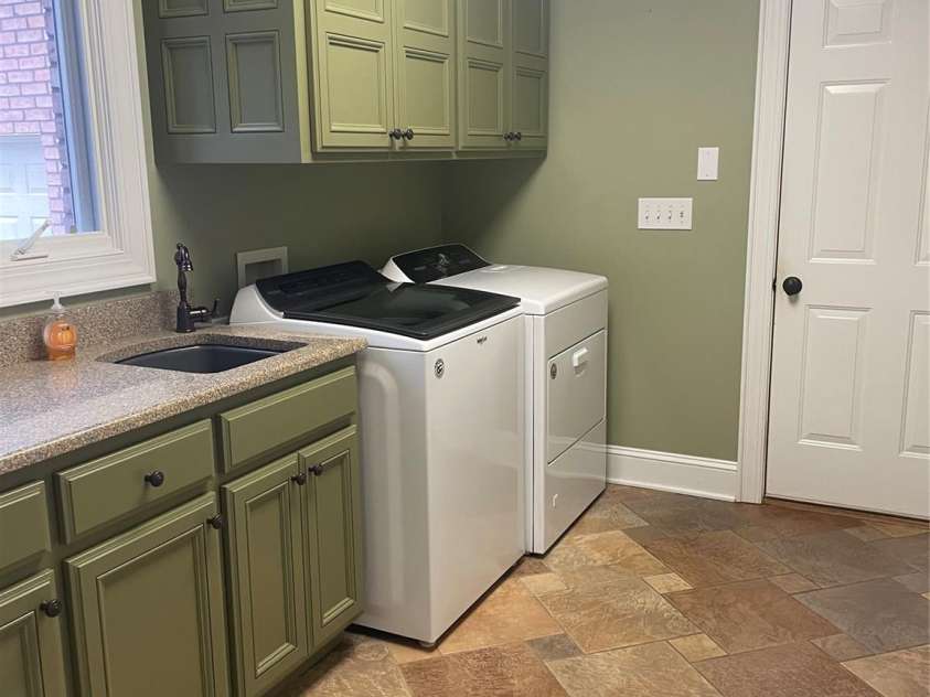 3842 Sherrills Ford Road, Salisbury, NC 28147.  MLS# CAR4419789, YatesRealty ID 52300. Access to garage. This area also includes a pantrya nd 1/2 bath