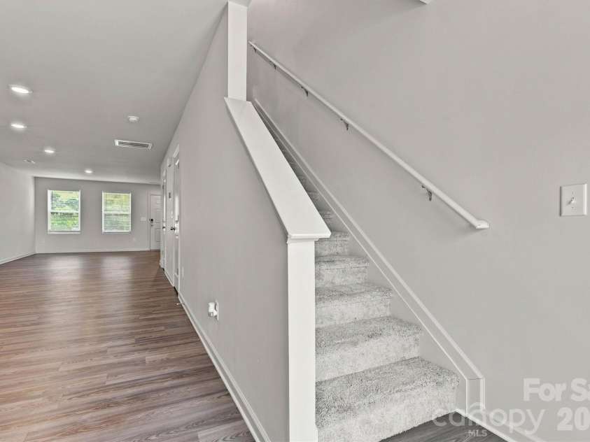 123 Villa Lane, Lincolnton, NC 28092.  MLS# CAR4427216, YatesRealty ID 52301. 
