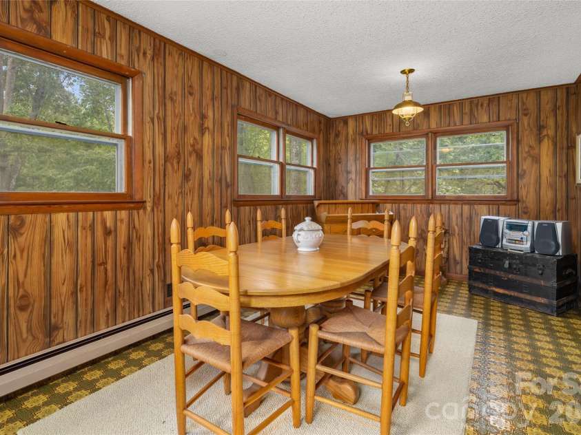 150 Mountain Laurel Lane, Fletcher, NC 28732.  MLS# CAR4378220, YatesRealty ID 52303. Dining Room